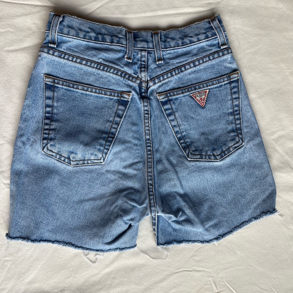 Vintage Guess Jeans Cropped Shorts Size 26
